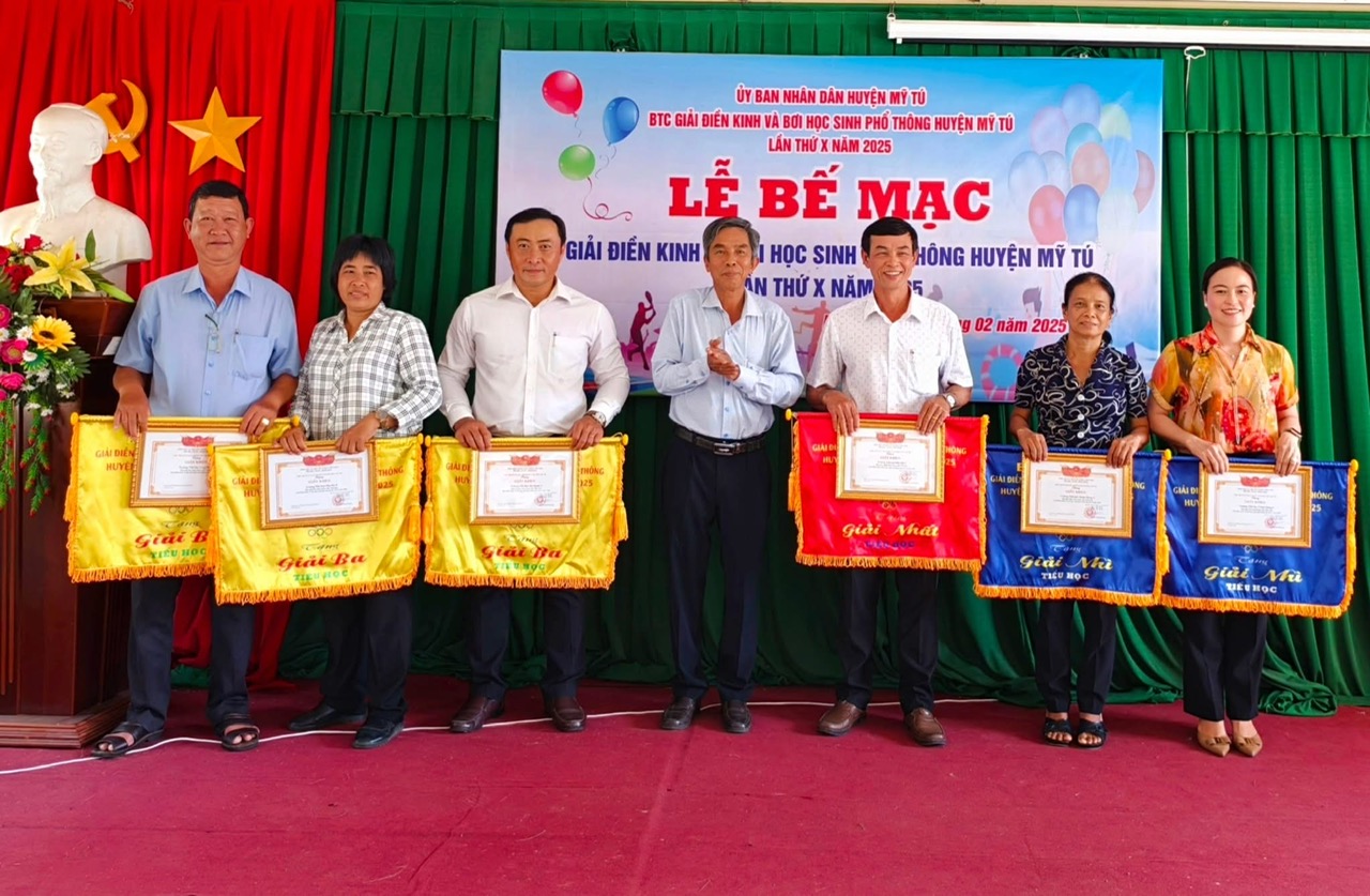 Trường Tiểu học Phú Mỹ B tham gia Giải điền kinh và bơi học sinh phổ thông lần thứ X năm 2025.